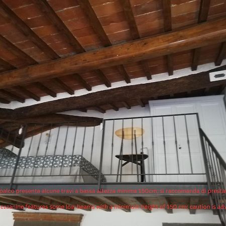 شقة Loft - Le Maioliche مونتيلوبو فيورنتينو المظهر الخارجي الصورة